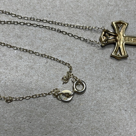 Sterling Silver Vermeil & Diamond Cross on a matching 16” Chain “Small Diamond” - Picture 7 of 7